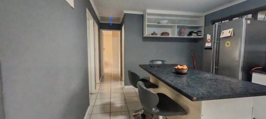 4 Bedroom Property for Sale in Tuscany Glen Western Cape